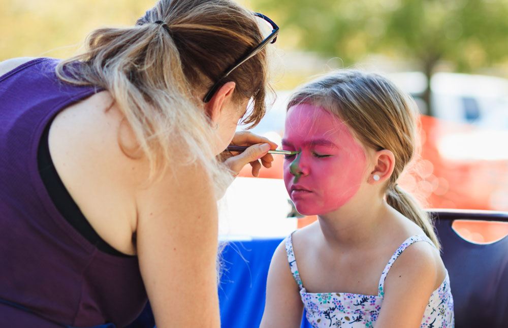 Choosing the Right Face Painter for your Kids’ Party